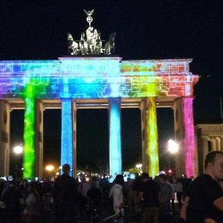 City-Apartment Spreeufer Im Herzen Berlins Exteriör bild